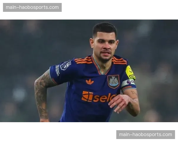 曼联关注吉马良斯补中场 皇马竞争令转会谈判复杂化